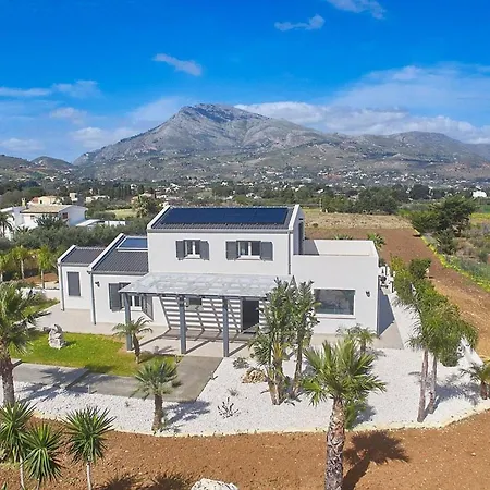 Biancolilla Villa